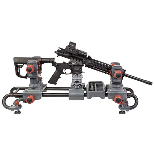 Tipton® Ultra Gun Vise on täysin modulaarinen, joka mahdollistaa erilaisten aseiden ja nuolien huollon helposti. Kaksinkertainen puristusteknologia pitää aseen tukevasti paikoillaan.