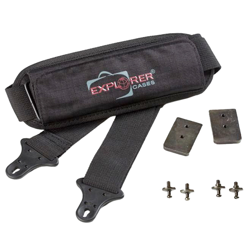 EXPLORER CASES Adjustable Shoulder Kit sisältää säädettävän olkahihnan, 4 kierteellistä solkea ja 2 metallilevyä, jotka sopivat useisiin malleihin.