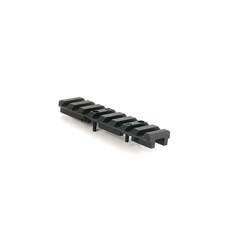 Rib-Mounted Picatinny Rail 3.3 on helppo asentaa ilman aseiden muokkausta, ja se tarjoaa matalan profiilin, joka sopii useimpiin tähtäimiin ja lisävarusteisiin.