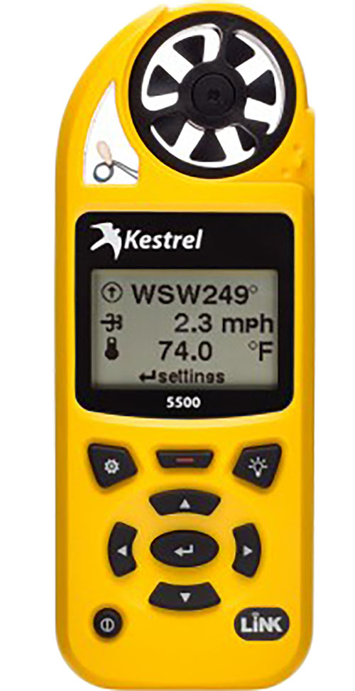 Kestrel 5500 - tarkka säämittari, kestävä, vedenpitävä, yli 10,000 datan tallennus, älykännykkäyhteys ja mahdollisuus käyttää kolmijalan kanssa.