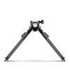 MDT CKYE-POD Gen2 Bipod tarjoaa yksinkertaisen yhden käden säädön, 170 asteen kallistuksen ja 360 asteen panoroinnin, mikä takaa erinomaisen vakauden ja monipuolisuuden.