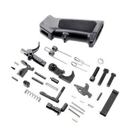 CMMG:n AR-15 Lower Parts Kit sisältää kaikki tarvittavat osat AR-alareciverin kokoamiseen tai uudelleenrakentamiseen, laadukkaat komponentit ja helppo kokoaminen.