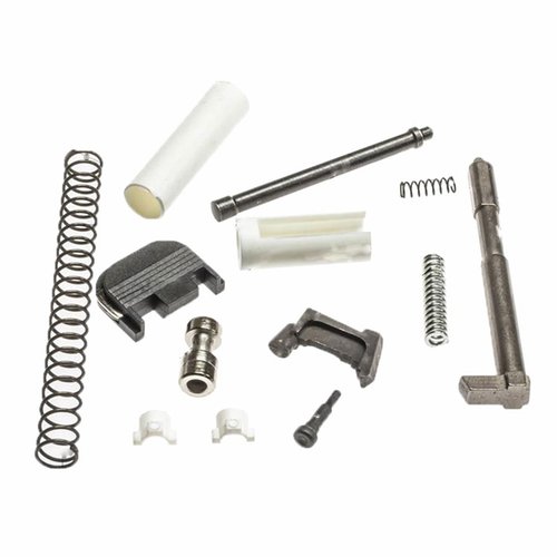 SLIDE COMPLETION KIT tarjoaa lähes kaikki osat GLOCK®-liukujen viimeistelyyn ilman palautusjousia tai tähtäimiä, mukaan lukien mm. firing pin safety ja LCI extractor.
