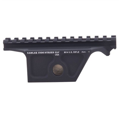 M14/M1A TACTICAL SCOPE MOUNT tarjoaa maksimaalista tukea ja erinomaista vahvuus-painosuhdetta, pitäen painon alhaalla raskaiden taktisten optiikoiden kanssa.