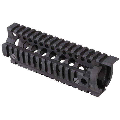 Daniel Defense Omega Rail on kevyt, monipuolinen ja helposti asennettava Picatinny-quad-raili, joka ei vaadi aseeseen muutoksia ja maksimoi lisävarusteiden kiinnitysmahdollisuudet.