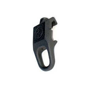 RSA™ RAIL SLING ATTACHMENT on matala ja kestävä, kiinnittyy Picatinny-rautaan, tarjoaa turvallisen kiinnityspisteen ja kestää jopa 300 paunan kuormituksen.