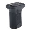 KEYMOD BCMGUNFIGHTER SHORT VERTICAL GRIP tarjoaa nopean ja työkaluttoman kiinnityksen, luonnollisen käden asennon sekä säilytystilaa gripissä.