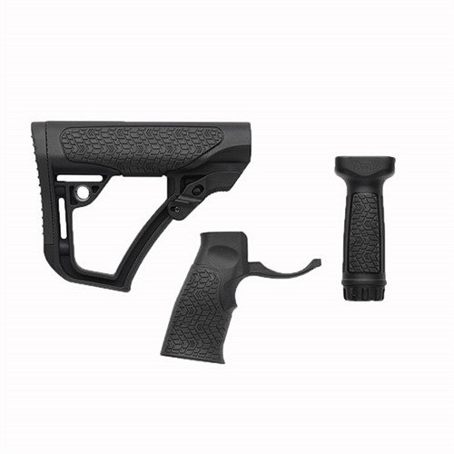 Daniel Defense AR-15 kalustesarja tarjoaa säädettävän, kestävä buttstockin, ergonomisen pistol gripin sekä vedenpitävän säilytystilan, täydellinen tarkkuuteen.