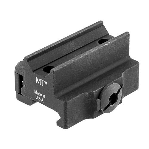 TRIJICON ACOG MINI QD MOUNT on erittäin sujuvasti toimiva kiinnitys, jonka voi säätää ilman työkaluja, suunniteltu Mini ACOG TA33 ja TA44 malleille.
