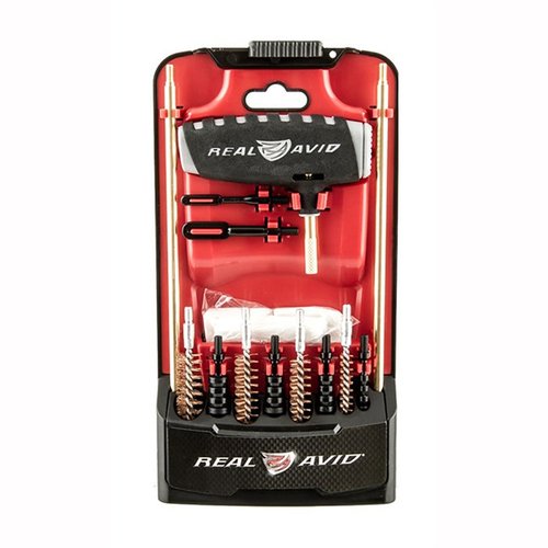 Real Avid Gun Boss Pro Handgun Cleaning Kit tarjoaa kaiken tarvittavan eri kaliibereiden puhdistamiseen, mukaan lukien .22 LR - .45 ACP, kompaktissa kestävissä kotelossa.
