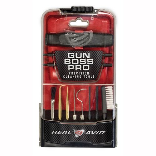 Real Avid Gun Boss Pro - tarkat puhdistustyökalut, jotka poistavat tehokkaasti hiilikerrostumat. Mukana teräksiset varret, harjat, ja hiiliskrapa.
