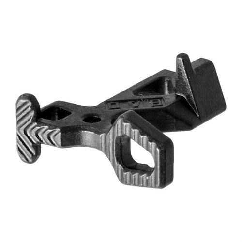Battle Arms Developmentin Cast Enhanced Bolt Catch parantaa AR-15:si toimintaa suuremmalla kosketuspinnalla, kestävyydellä ja erinomaisella hallittavuudella.