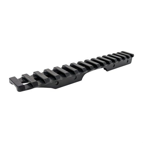 AREA 419 CZ 455 Picatinny Scope Rail estää tähtäimen siirtymisen, on valmistettu 7075 alumiinista, ja siinä on sisäänrakennettu bubble level.