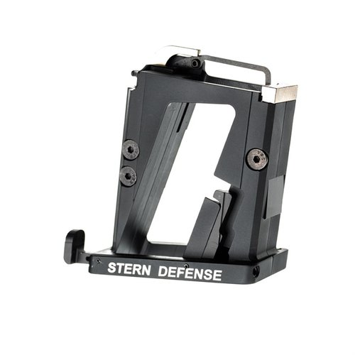 Stern Defense AR-15 9mm Conversion Adapter mahdollistaa helpon muunnoksen 9mm:ksi, käyttää suosittuja pistoolimakasiineja ja asentuu sekunneissa.