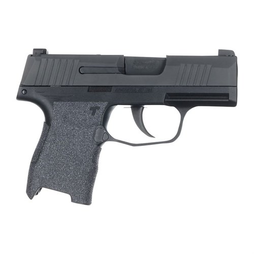 TALON Grips Sig Sauer P365: Täydellinen peitto sivupaneeleissa, liipaisimen alla ja takakädessä, parantaen pitoa ja hallintaa ampumisen aikana.