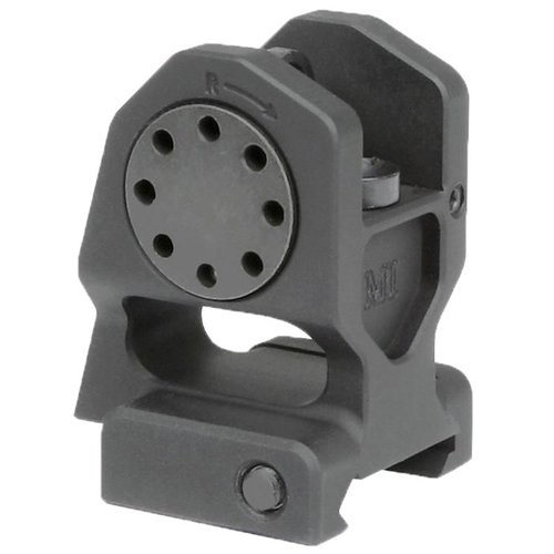 Midwest Industriesin AR-15 Combat Back-Up Rear Sight tarjoaa kevyemmän ja kestävämmän vaihtoehdon A2-apertuurille, tarkkuus 0.5- ja 0.65-MOA säädöillä.