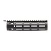 Daniel Defense Omega Rail on kevyt ja ergonominen M-LOK-järjestelmällä varustettu raide, joka asennetaan ilman muokkauksia ja tarjoaa erinomaisen suorituskyvyn.