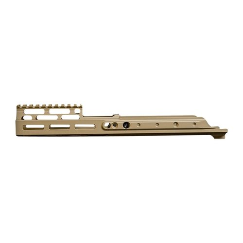 SCAR MREX MARK II M-LOK - kevyt ja kestävä 6061-T6 alumiinista, tarjoaa M-LOK kiinnityskohtia lisävarusteille ja säilyttää kohdistuksen laserille ja valolle.