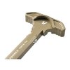 Strike Latchless Charging Handle tarjoaa kestävästä alumiinista valmistetun, luotettavan ja mukautuvan ratkaisun AR15:lle ilman liikkuvia osia.