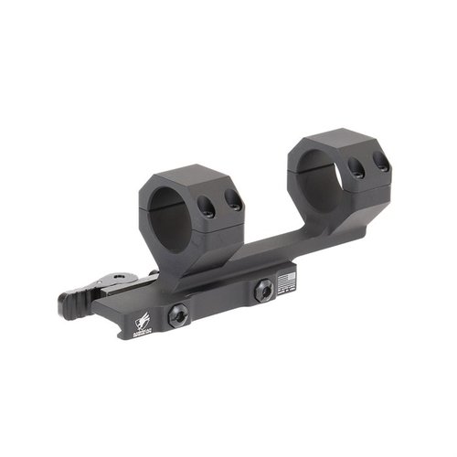 American Defense Delta Cantilever Scope Mount on 30mm tarjoaa kevyen ja kestävän kiinnityksen, jossa on QD Auto Lock -järjestelmä ja erinomainen silmän etäisyys.