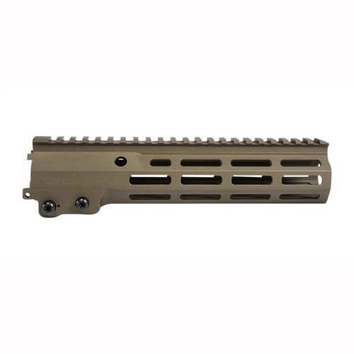 Geissele MK16 M-LOK -kevyt ja kestävä Super Modular Rail, helppo asentaa, erinomainen jäykkyys, ja maksimaalinen mukautettavuus M1913 ja M-LOK -paikoilla.