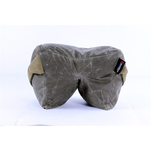 Armageddon Gearin Schmedium Midsized Shooting Bag tarjoaa erinomaisen tuen, säädettävän täytteen ja vakauden, joka parantaa tarkkuuttasi ampuma-asennossa.