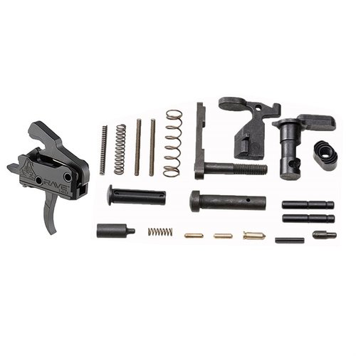 RISE ARMAMENTin RA-140 RAVE Super Sporting Trigger tarjoaa erinomaisen luotettavuuden, helpon asennuksen ja 3.5-lb vetopainon, saatavilla kaarevalla tai tasaisella liipaisimella.