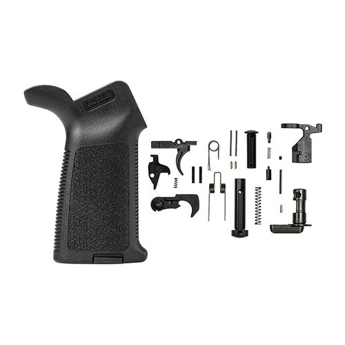 Aero Precisionin EPC Lower Parts Kit sisältää kaikki tarvittavat osat AR-15 alareunasi kokoamiseen, mukaan lukien Magpul MOE® -kädensija.