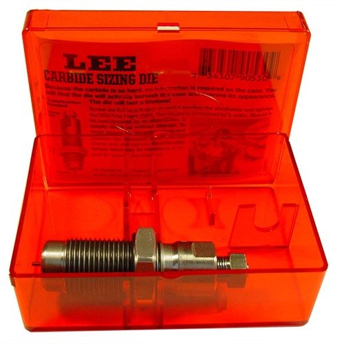 Lee Carbide Full Length Sizing Dies ovat täydellisiä suoraan seinämään kuuluville patruunoille. Ne eivät vaadi voitelua ja kestävät koko eliniän.