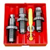 LEE PRECISION 44 RUSSIAN CARBIDE 3-DIE SET tarjoaa täydellisen paketin, joka sisältää Carbide Full Length Sizing Die, Bullet Seating Die ja Powder Thru Expanding Die ilman öljyä.