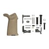 Aero Precisionin M4E1 Lower Parts Kit sisältää kaikki tarvittavat osat M4E1 Lower Receiverin kokoamiseen, mukaan lukien Magpul MOE Grip, ilman FCG-osia.