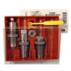LEE PRECISIONin PACESETTER 3-DIE SET 35 REMINGTON sisältää Full Length Sizing Die, Bullet Seating Die, Factory Crimp Die ja tarvittavat lisävarusteet.