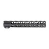 WORKHORSE® M-LOK® - kevyt ja kapea free float -käsikahva, jossa on useita kiinnitysvaihtoehtoja, MIL-SPEC Picatinny-rauta ja useita pituuksia.