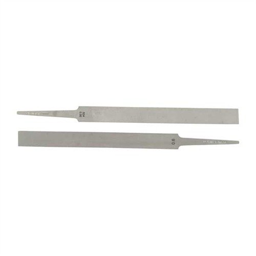 FRIEDR. DICK GMBH Screw Slot Files tarjoavat tarkkuutta ja kestävyyttä, kahdella tyylillä ja kuudella koossa täydellisten ruuvivälysten luomiseen.