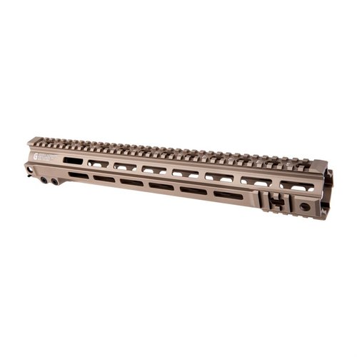 Mk 4 15" M-LOK Super Modular Rail, DDC tarjoaa erinomaisen kestävyyden ja monipuolisuuden, täydellinen valinta tarkkuusaseiden rakentamiseen.