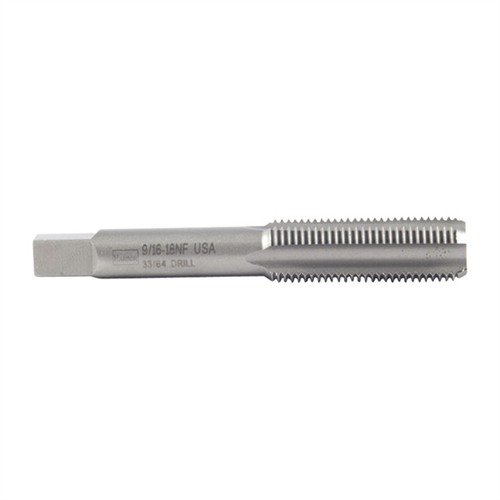 Triumph Twist Drill Co. Fractional Carbon Taps tarjoavat tarkkaa sisäthreadingia, kestävästä hiiliteräksestä valmistettuina, helppo rikkoutuneiden osien poisto.