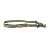 Vickers 2-TO-1 RED Swivel Sling mahdollistaa nopean vaihdon 2-piste- ja 1-pistemoodin välillä, säilyttäen samalla säädettävyyden ja mukavuuden.