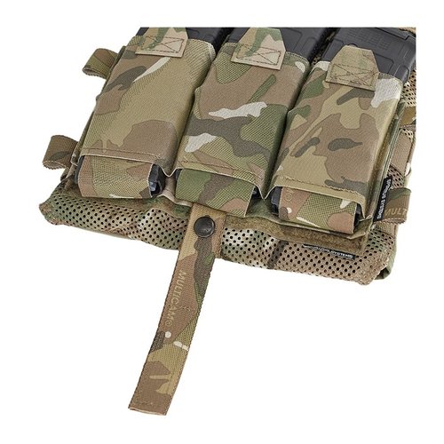 OTB Placard 5.56 x 45 tarjoaa erinomaisen säilytyksen varusteille, joustavan muotoilun ja turvallisen kiinnityksen plate carrieriin vesitoiminnassa.