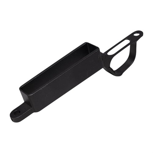 HUNTER-detachable magazine bottom metal on Remington 700: nopea lataus/tyhjennys AICS-magneettilevyillä (ei sisälly). Magasiinin vapautus liipaisimen suojuksessa.