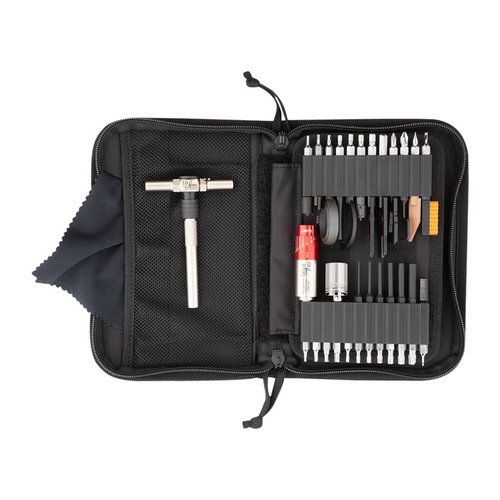 Fix It Sticks 3-Gunner Compact Tool Kit tarjoaa erinomaisen T-Drive-järjestelmän, monipuoliset bitit ja tarkkuusmomentti rajoittimet kilpailuaseiden huoltoon.