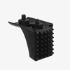 Magpul Barricade Stop on kestävä kädensija, joka mahdollistaa aseen tukemisen esteitä vasten tarkkuuden parantamiseksi. Vaihdettava teräspinta ja yhteensopiva M-LOK.