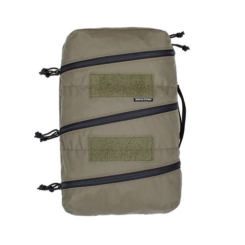 Delta Bag on kompakti, tehokas lääkintäpussi, jossa on nopea pääsy kolmeen osastoon, kestävä clamshell-muotoilu ja täydellinen vedenpoisto.