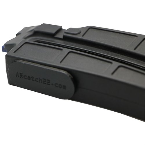 AR Catch22 -adapterit mahdollistavat S&W 15-22 -kiväärin patruunalaatikoiden käytön AR15:ssä, tarjoten luotettavan viimeisen laukauksen pidon ja suuremman kapasiteetin.
