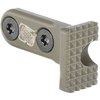 Sons Of Liberty Gunworks Presscheck Barricade Stop yhdistää Barricade Stopin ja QD Sling Mountin kompaktiin M-LOK-muotoiluun, tarjoten liikkuvuutta ja tilan säästöä.
