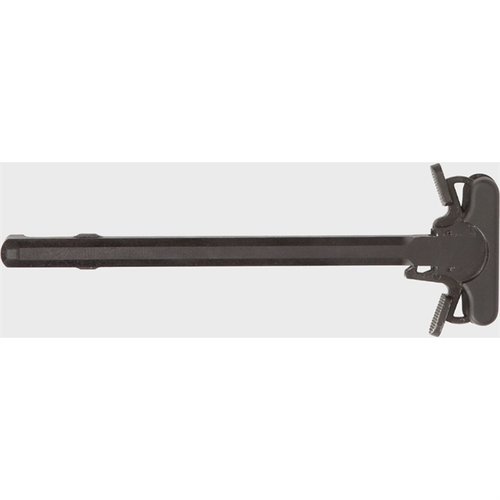 AMBIDEXTROUS 5.56MM CHARGING HANDLE parantaa ergonomiaa ja käsittelyä, varustettu Enhanced Tactical Latch -mekanismilla ja dead stop -lukoilla.