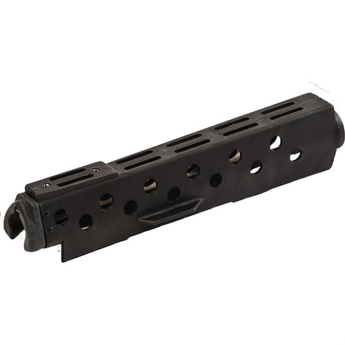 HEAT SHIELD on suunniteltu suojaamaan sekä Carbine- että Rifle-aseita, tarjoten erinomaisen lämmönsuojan ja parantaen käyttömukavuutta.