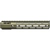 Aero Precision MOD 4 Handguard yhdistää kestävän 6061-T6 alumiinirakenteen ergonomiaan, M-LOK™ liitännät ja vahvistetut QD-pistokkeet.