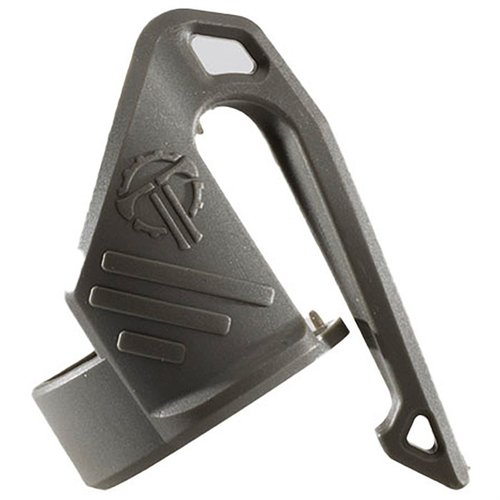 Low Profile Carry Clip on suunniteltu taktisten taskulamppujen kuljettamiseen, tarjoten nopean käyttömahdollisuuden ja parannetun pidon, myös MOLLE-yhteensopiva.