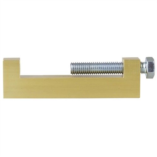 Kleinendorst Firing Pin Tool helpottaa Rem 40X, XP-100 ja 700 -pulttien purkua, puristaen pääjousen ja suojaten iskupinnan päät.