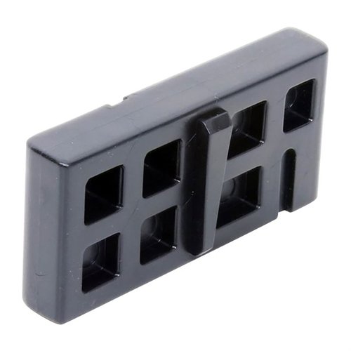 AR-15 Magazine Well Vise Block tarjoaa tukevan työpisteen alareciverin työstämiseen, helpottaen rakentamista ja huoltoa kuin kolmas käsi.